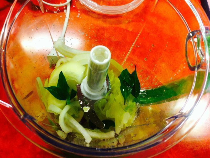 �h������ͨ�ķ۵�����