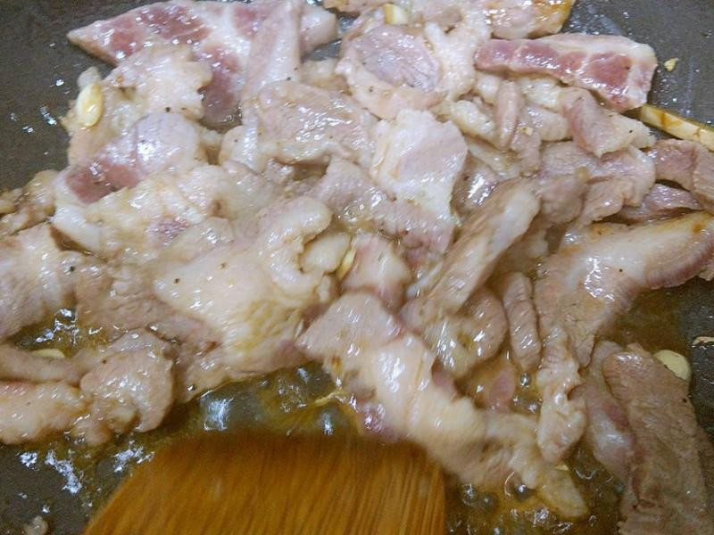 �б����������