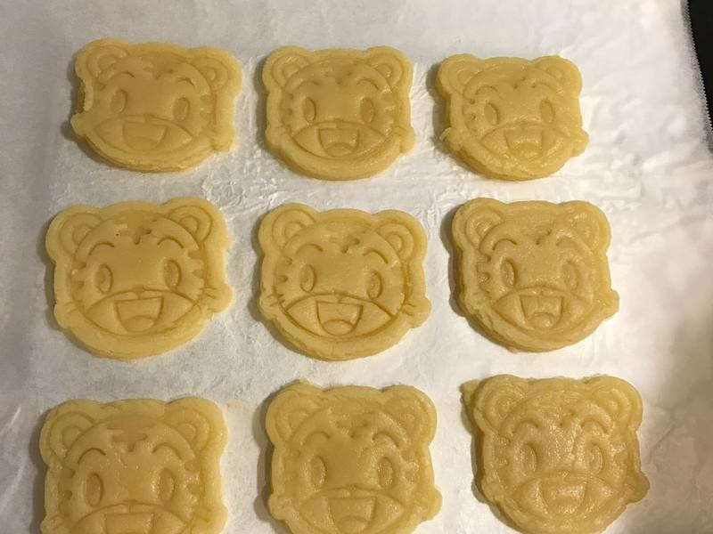 �ɻ������ֹ����ɵ�����