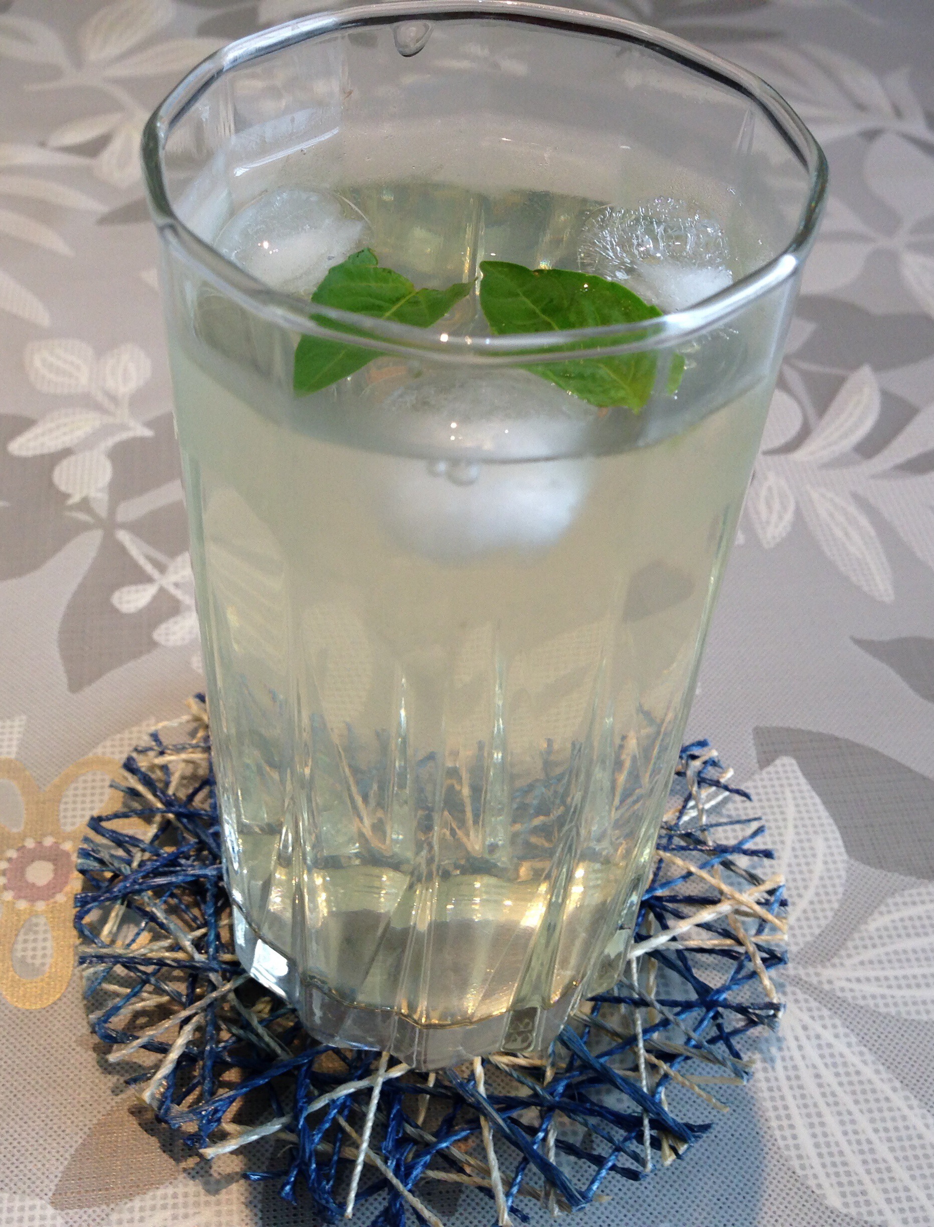 �۴�����������