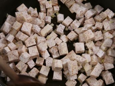 ��ͷ���۳��ⶡ������