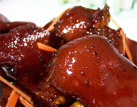 炖冰糖蹄花的做法