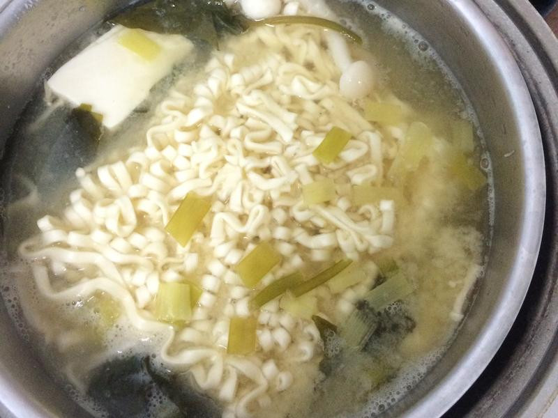 ζ�����������