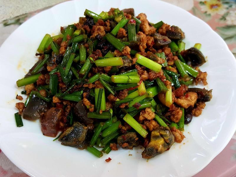 ��θ��Ӭͷ������