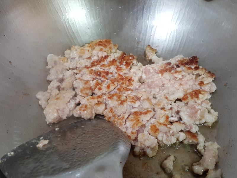 ��θ��Ӭͷ������