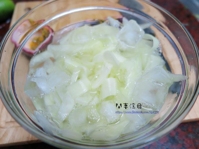 ������ˬ��θ~����������ľ�ϵ�����