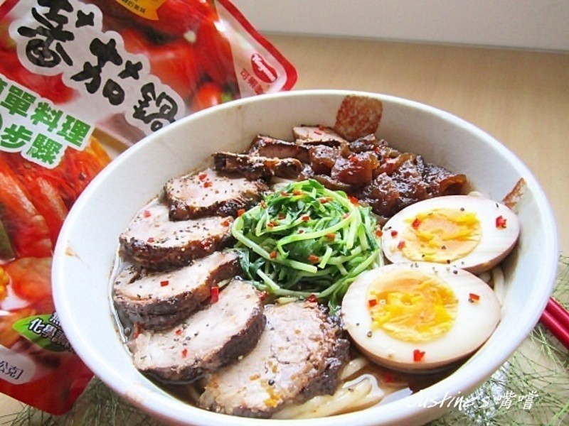 红酒果香卤汁叉烧面~可果美蕃茄锅高汤的做法