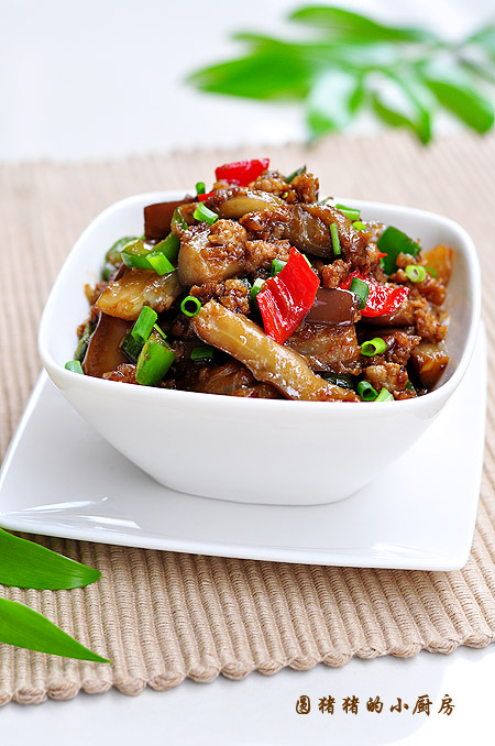 酱爆茄子——不用油炸照样美味的做法