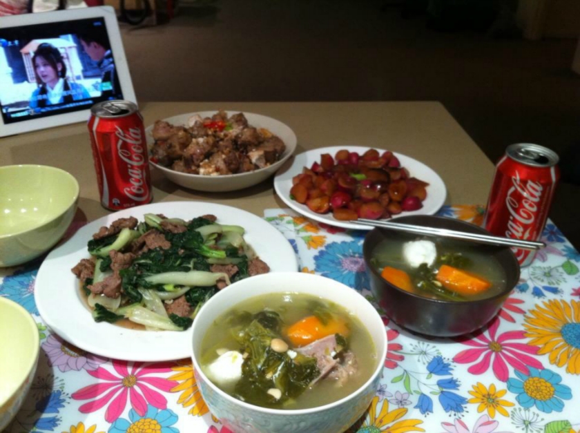 西洋菜煲猪骨&红烧水萝卜的做法