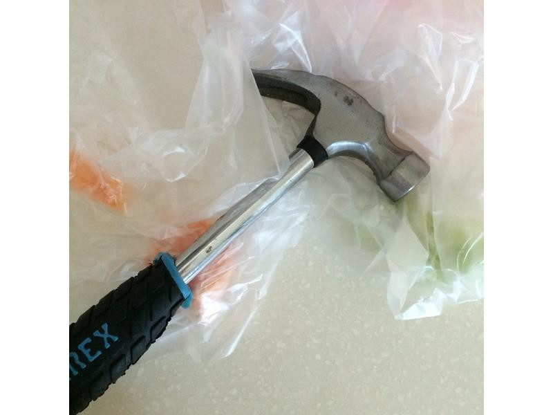 ʥ���ڲ�ɫ�������ɵ�����