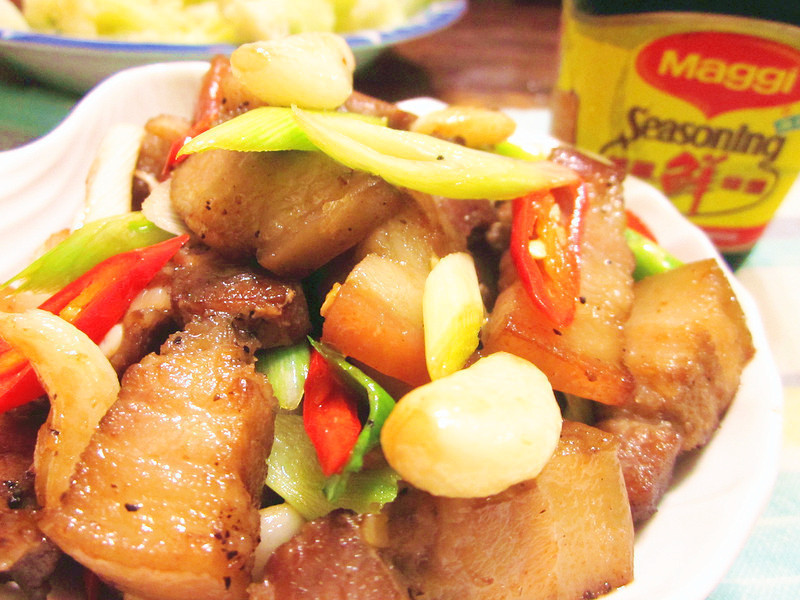 蒜烧回锅肉的做法