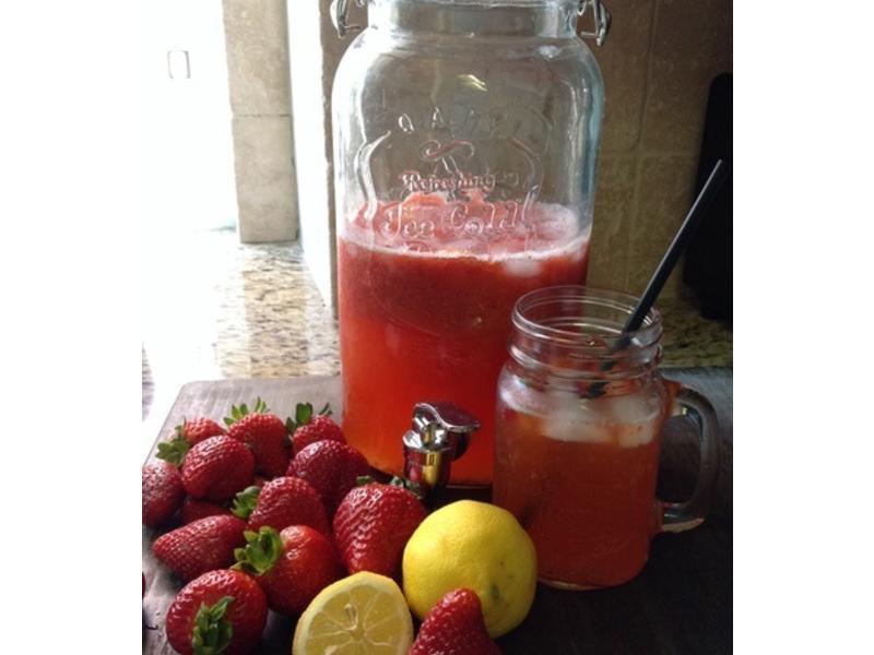 ���ʲ�ݮ��������ˮ������