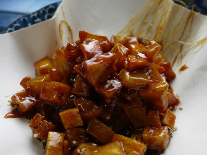 拔丝黑糖地瓜?的做法