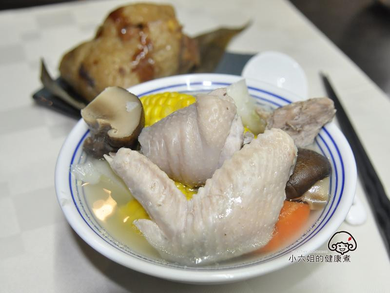 马铃薯玉米鸡汤的做法