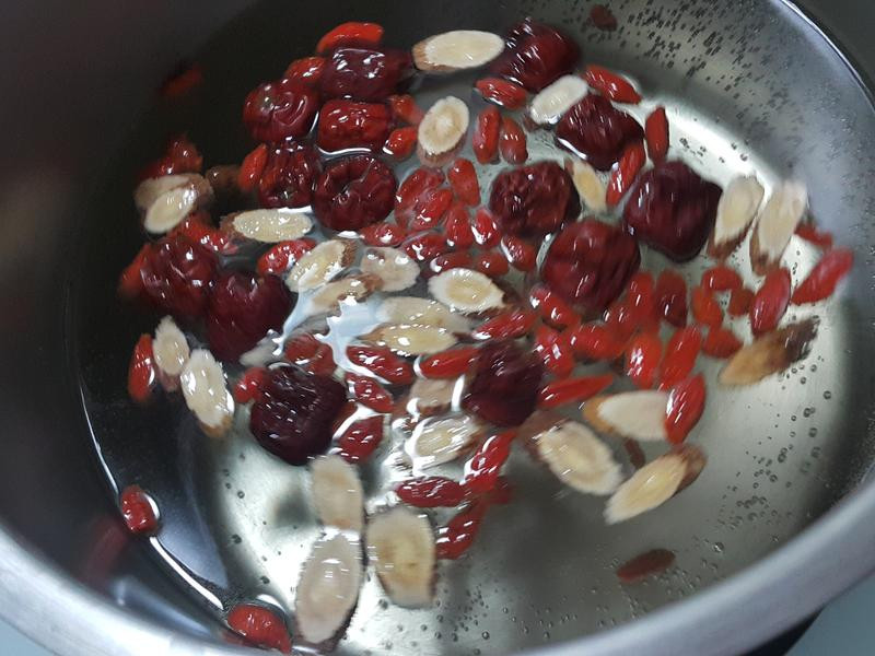 �ϹϺ����������