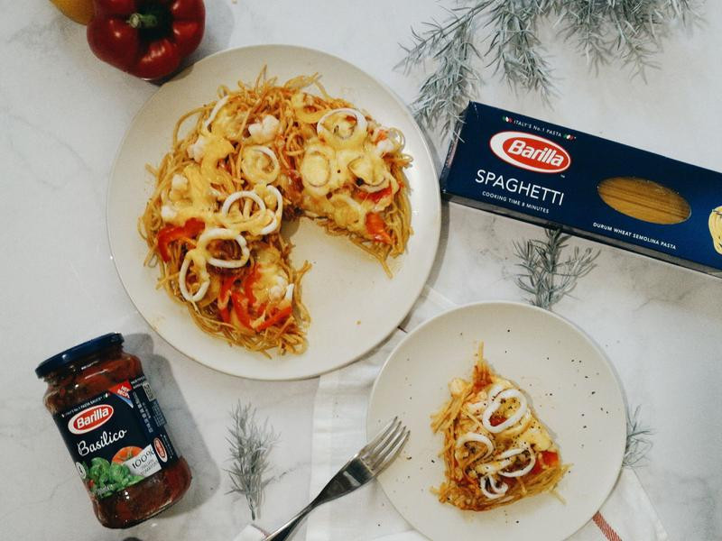 蔬食意面披萨的做法