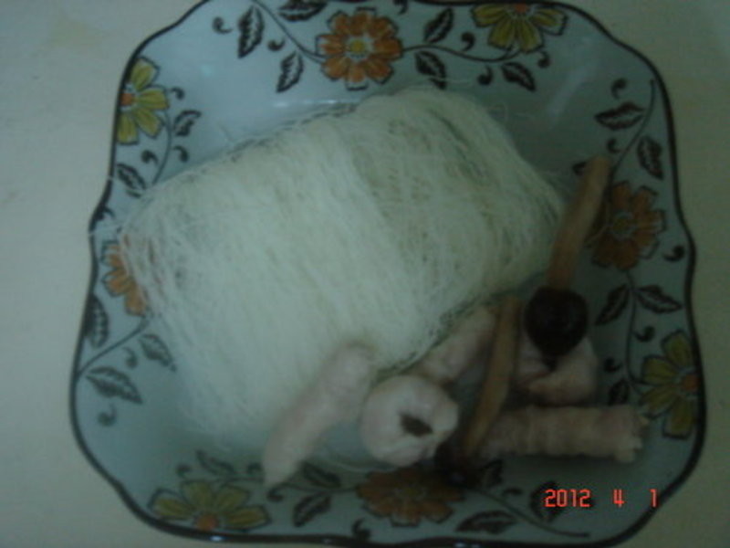 �׷�����������