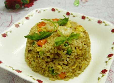 咖喱虾仁炒饭的做法