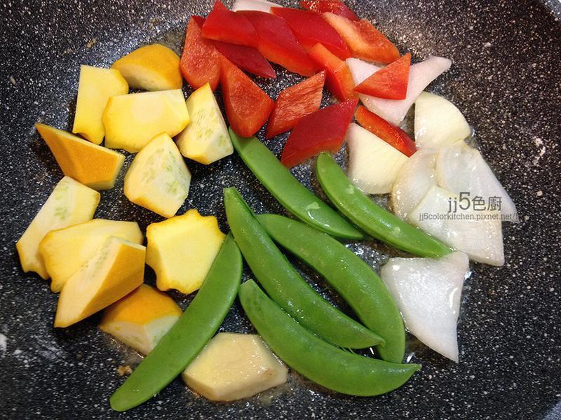 ���ٳ���ɫʱ�ߡ�HOLA�Ҹ�ʳ�á�������