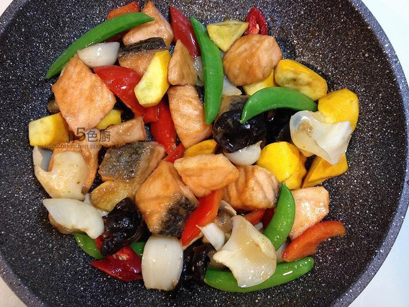 ���ٳ���ɫʱ�ߡ�HOLA�Ҹ�ʳ�á�������