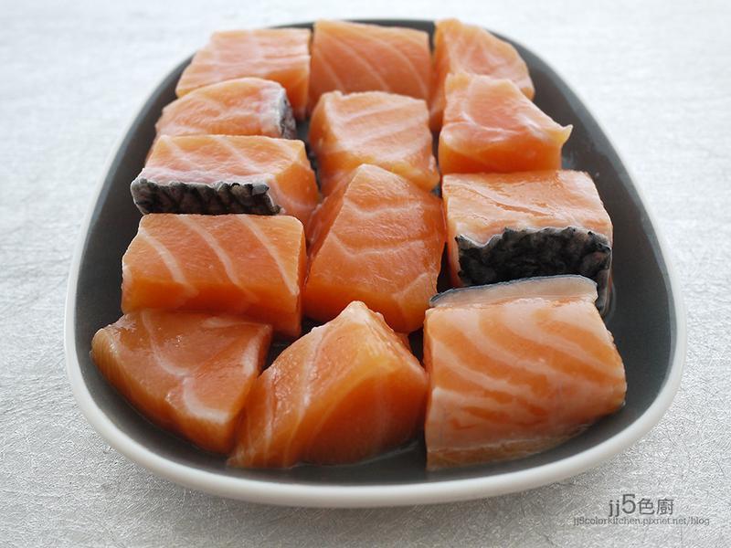 ���ٳ���ɫʱ�ߡ�HOLA�Ҹ�ʳ�á�������