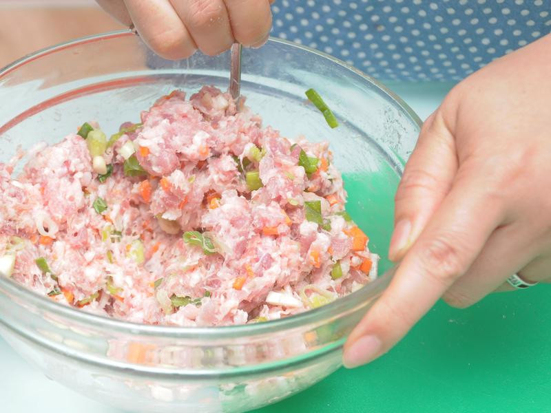 �ӱ������������