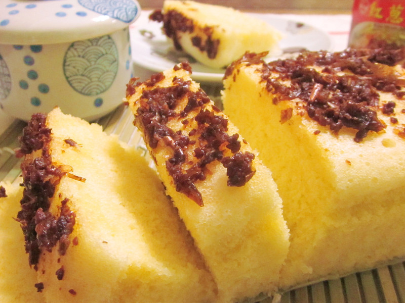 油葱咸蛋糕~免烤箱『牛头牌端午好香拌』的做法