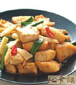 鱼烧豆腐的做法