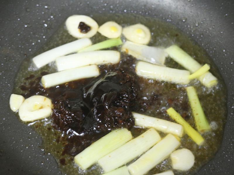 �б�˫�ϵ�����