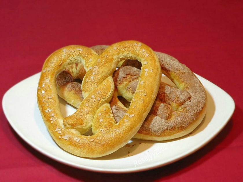 ���κ�����������