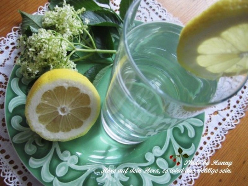 �����ӹ�ľ��ˮ������