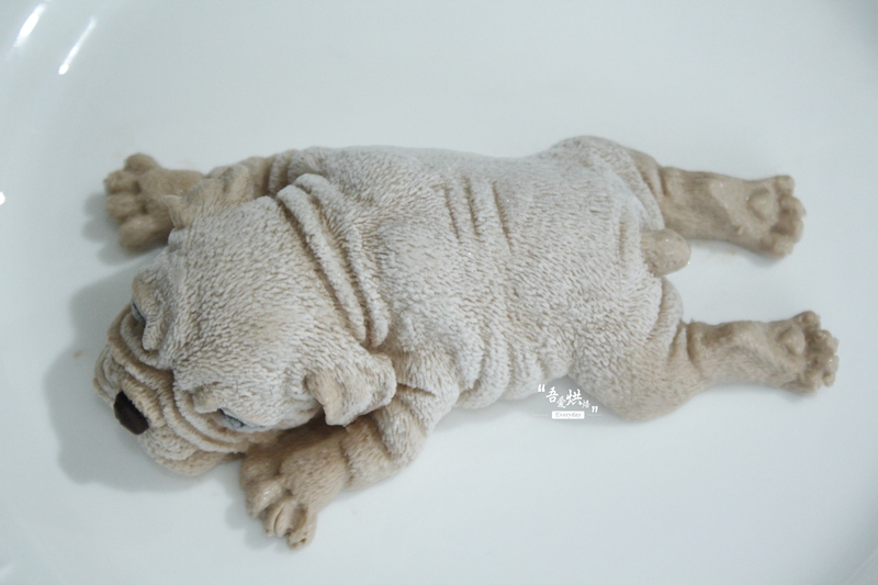 网红的沙皮狗慕斯蛋糕的做法