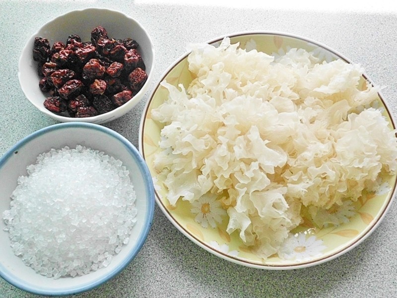 ���Ǻ�������¶������