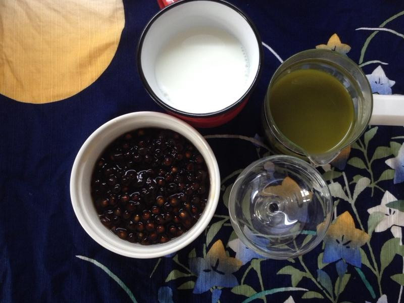 ����Ĩ������������