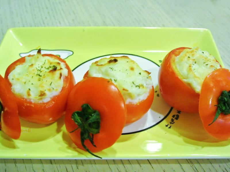 蕃茄镶马铃薯泥的做法