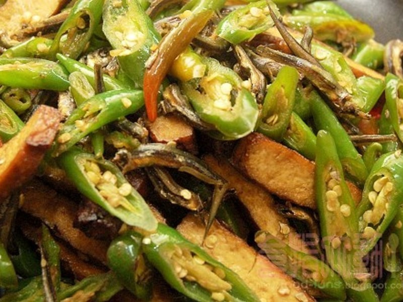 青龙辣椒炒丁香豆干的做法