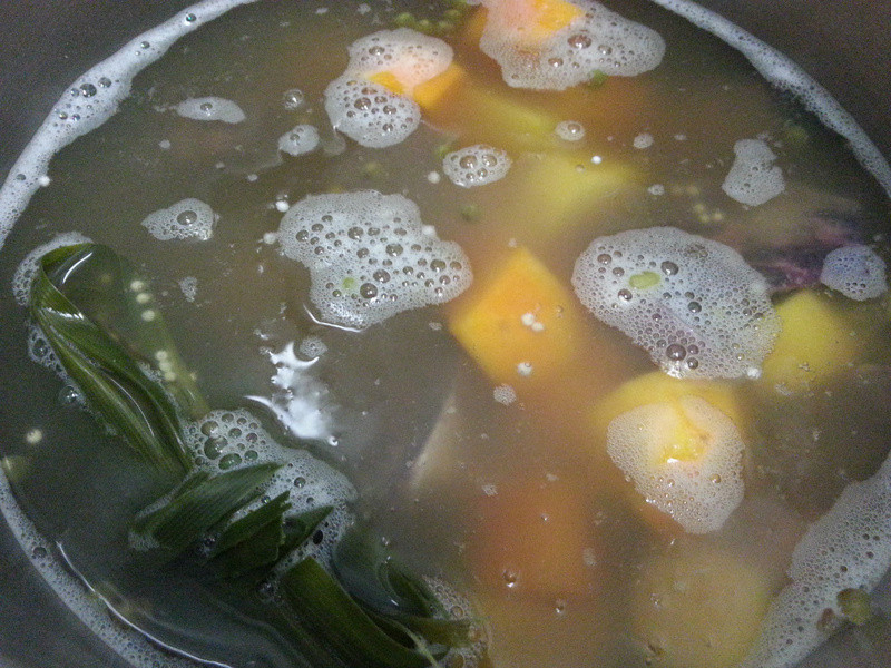 ��ɫ�ع��̶�����������