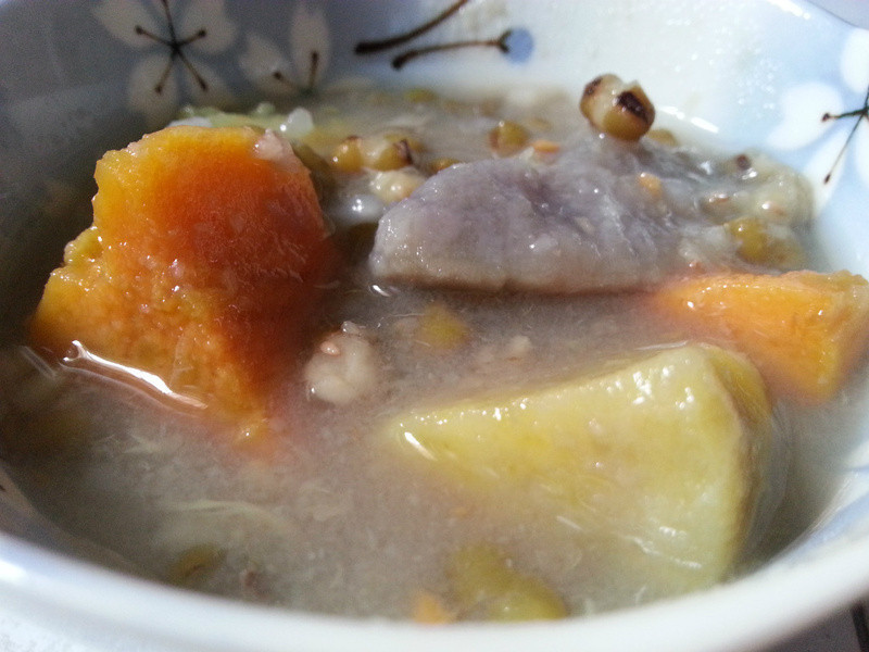 ��ɫ�ع��̶�����������