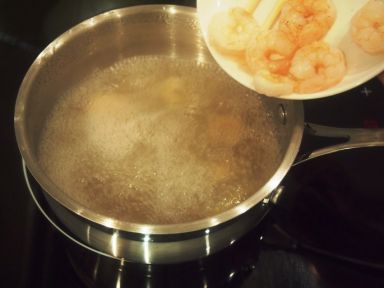 ��Ϻ������������