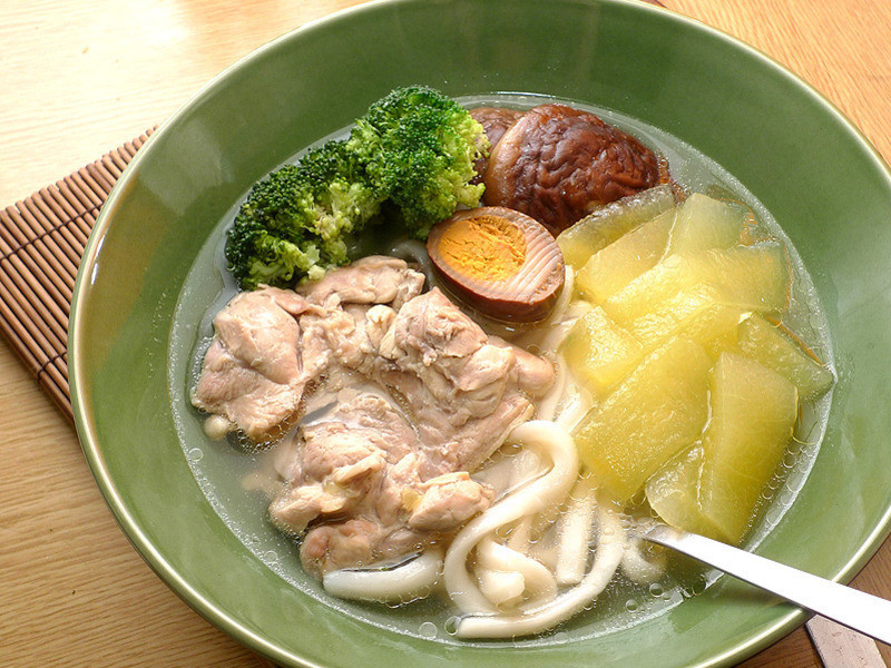 ( 奇想鲜解冻 ) 西瓜皮肉香菇鸡乌龙面的做法