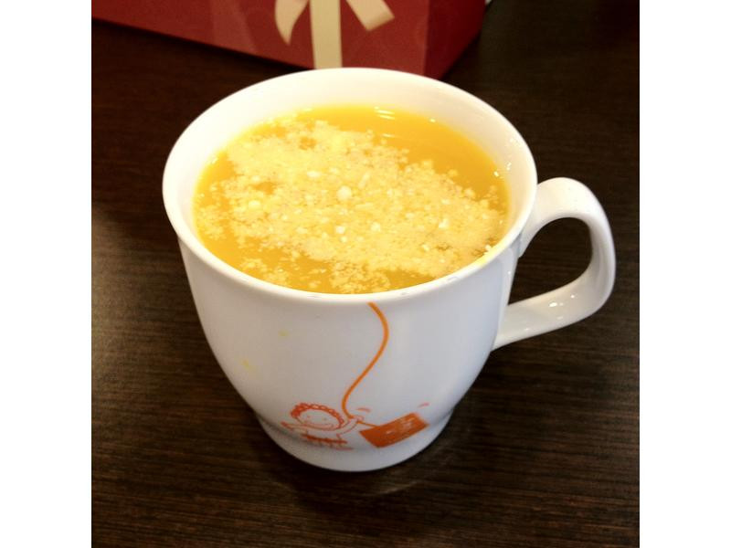 ��ɫ�Ϲ���������