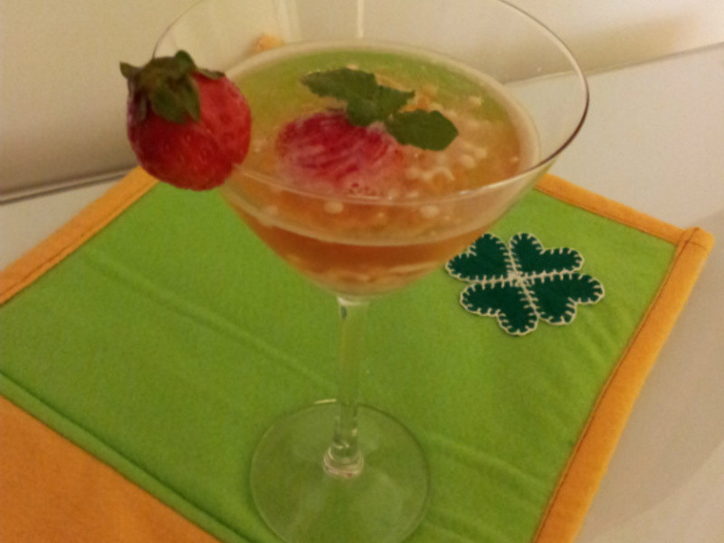 ����ݮ�Ͱ�ӥ�����̡����ӳ��յ��Ҽ�֮�����ݮƯ��������