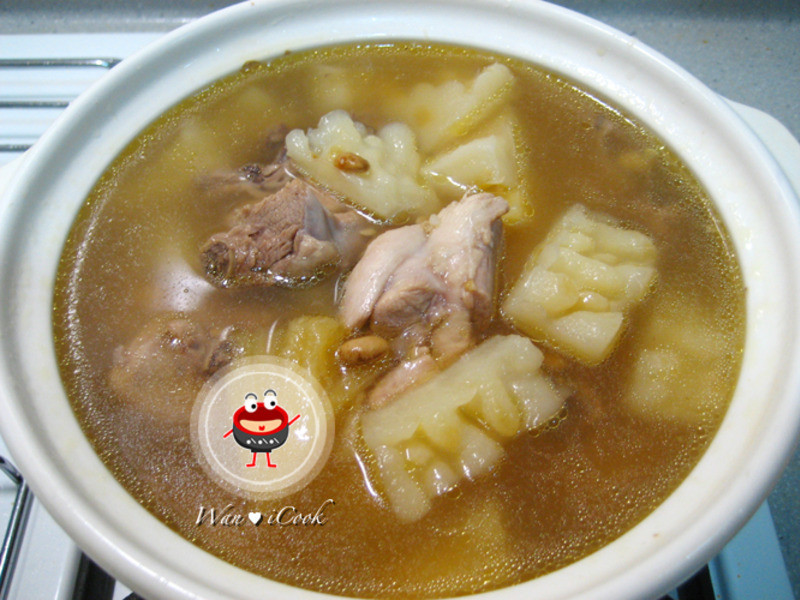 ?宛の美好”食“光 ? 凤梨苦瓜鸡汤的做法