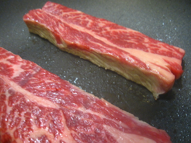 ��ţ�ţ�ը��Ƭ������