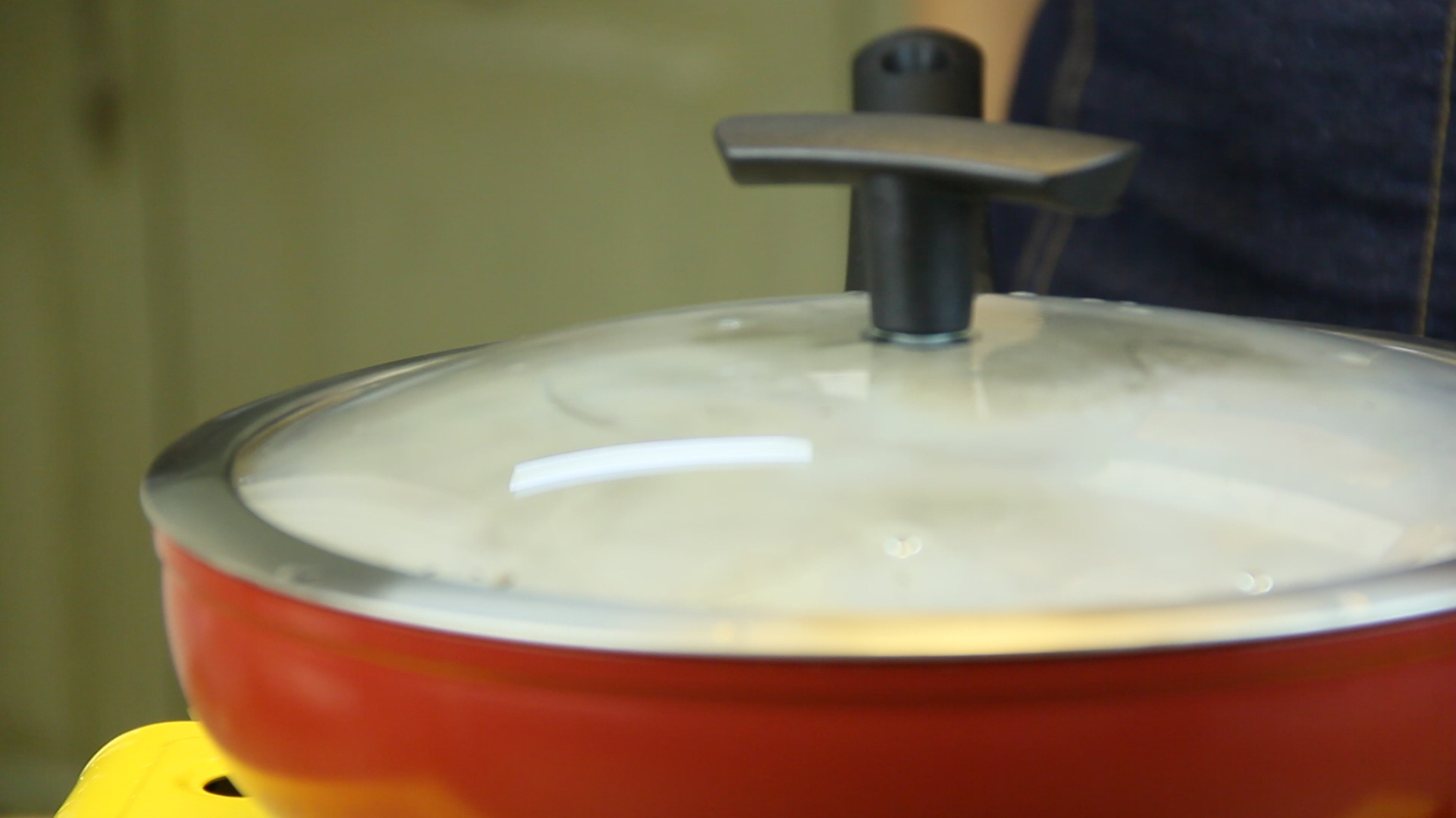 ���׷�˿������