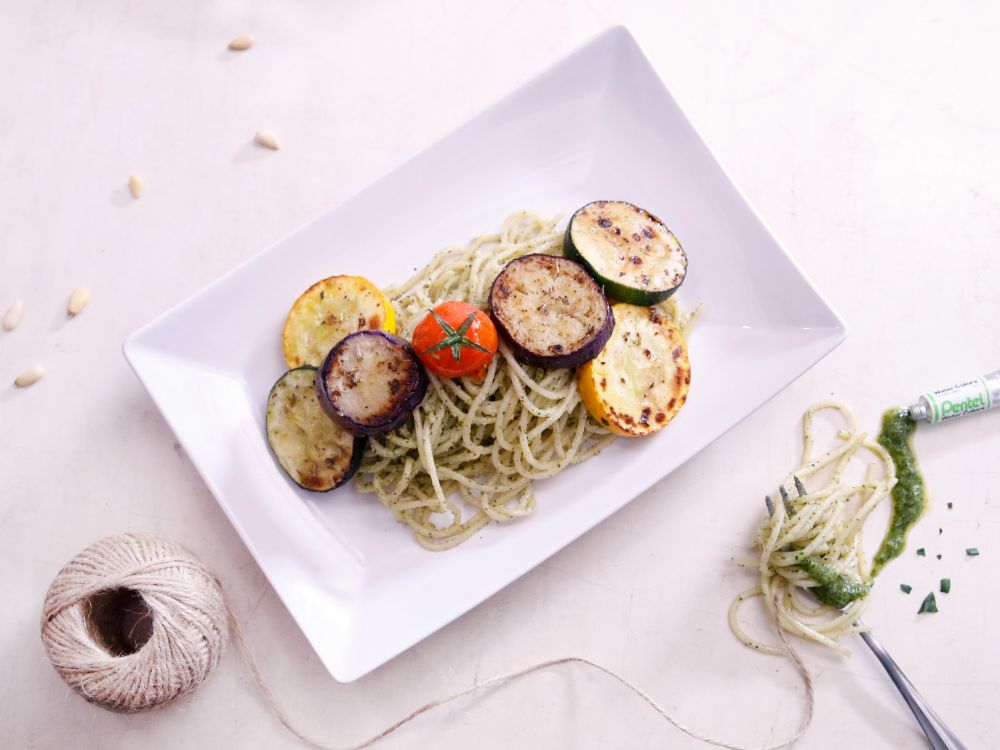 自家制罗勒酱三色瓜意粉的做法