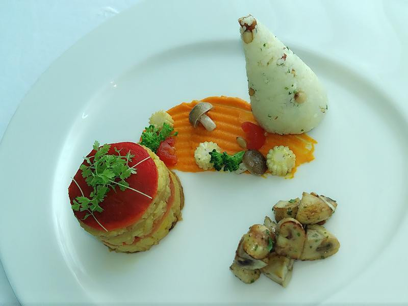 ����С�׳ķ��컨�߲�ǧ�������