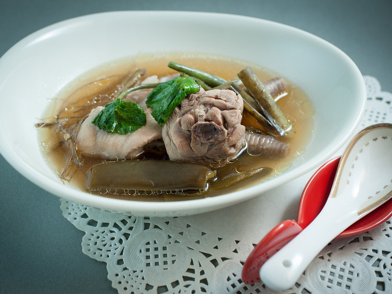 ɽ������������