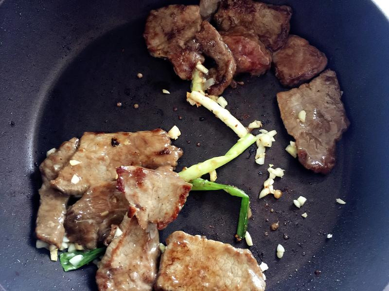 ����ţ��Ƭ������