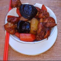 香菇胡萝卜红烧鸡腿的做法